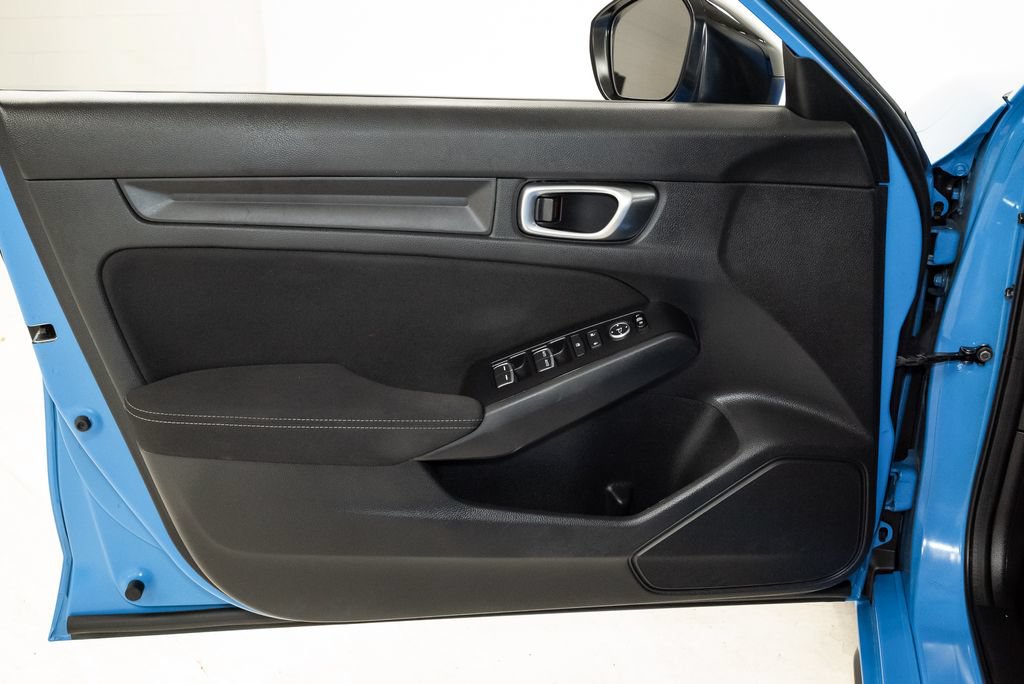 Used 2023 Honda Civic Sport image 9