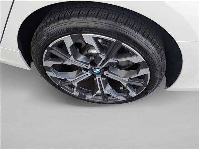 Used 2025 BMW 330i Sedan w/ Premium Package image 24