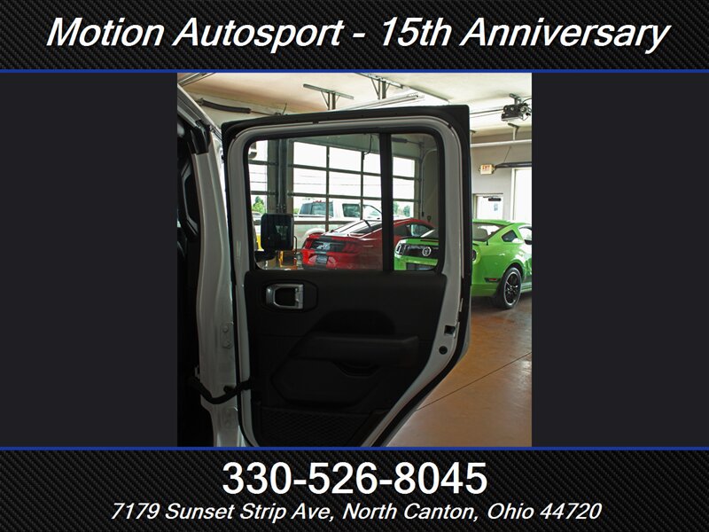 Used 2023 Jeep Wrangler Unlimited Sahara AWD/4WD image 46