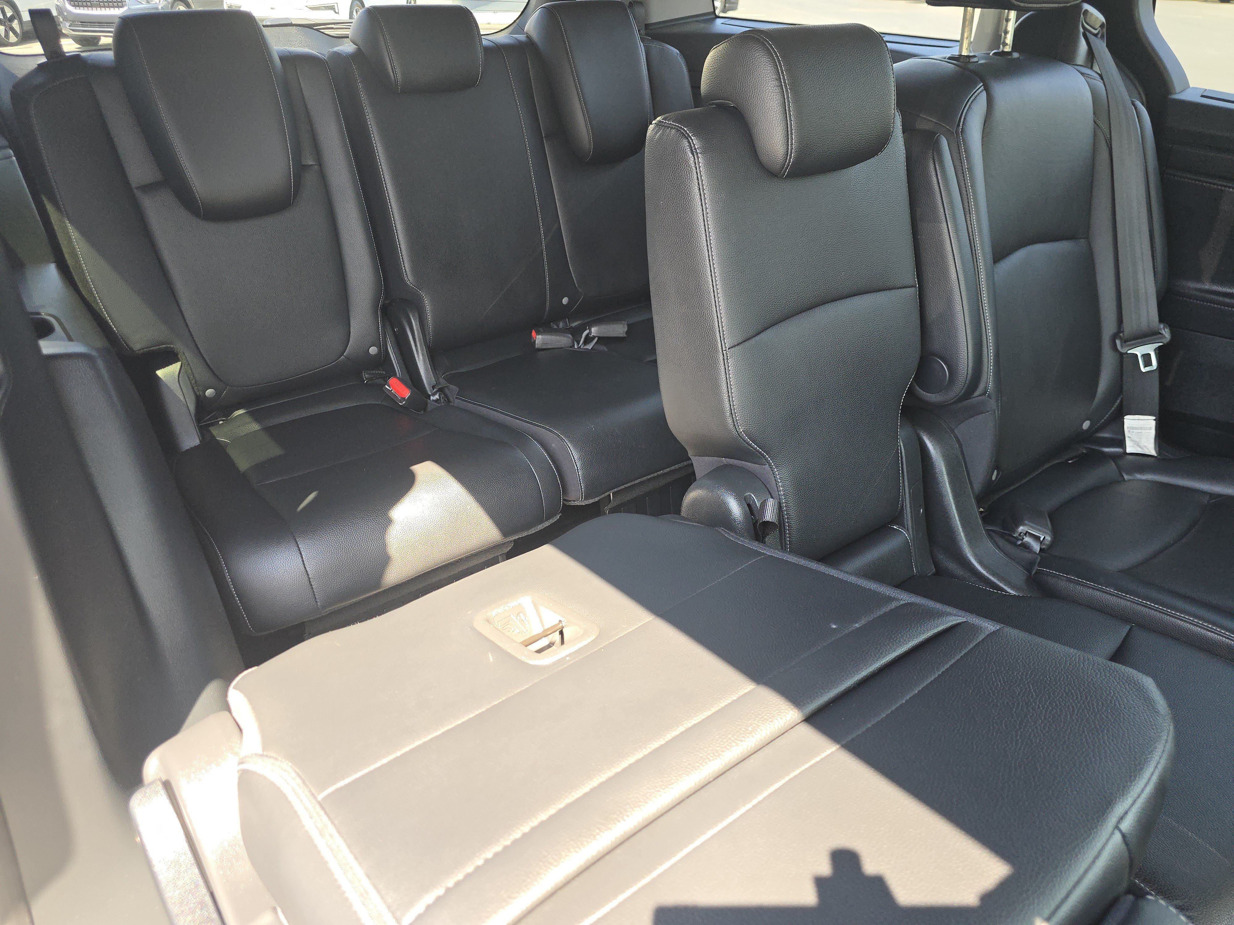 Used 2024 Honda Odyssey Touring image 19