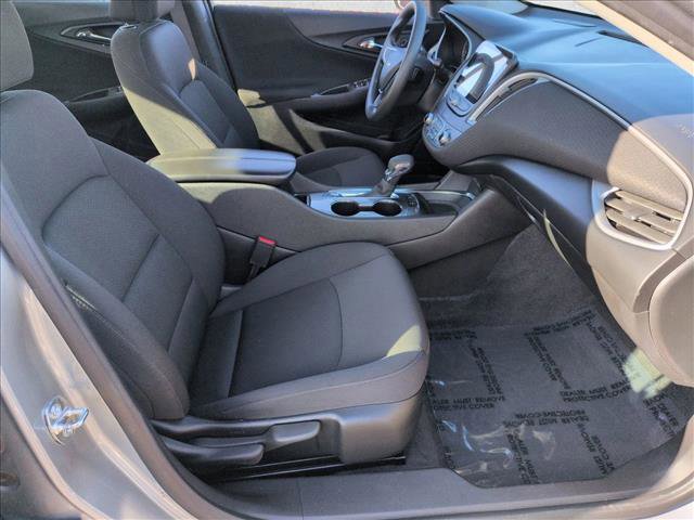 Used 2024 Chevrolet Malibu LT image 19