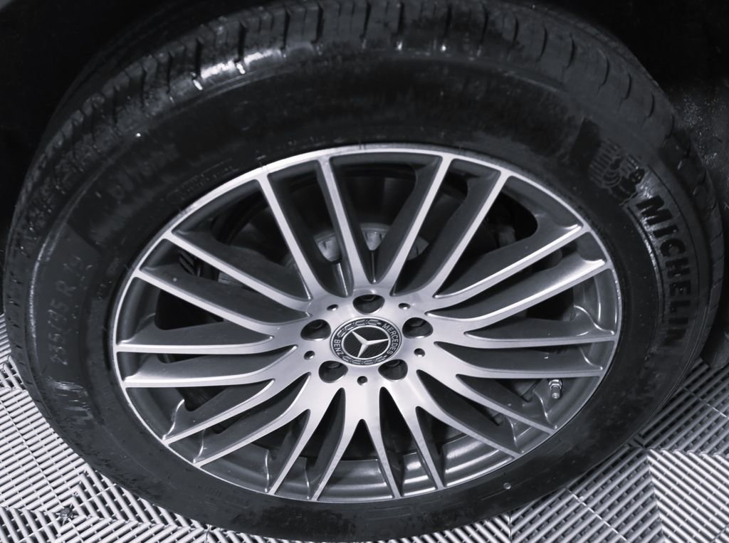 Certified 2026 Mercedes-Benz GLC 300 4MATIC image 7