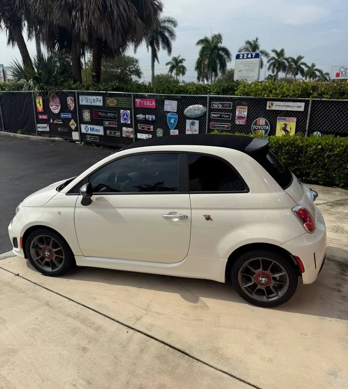 Used 2013 FIAT 500 Abarth image 10