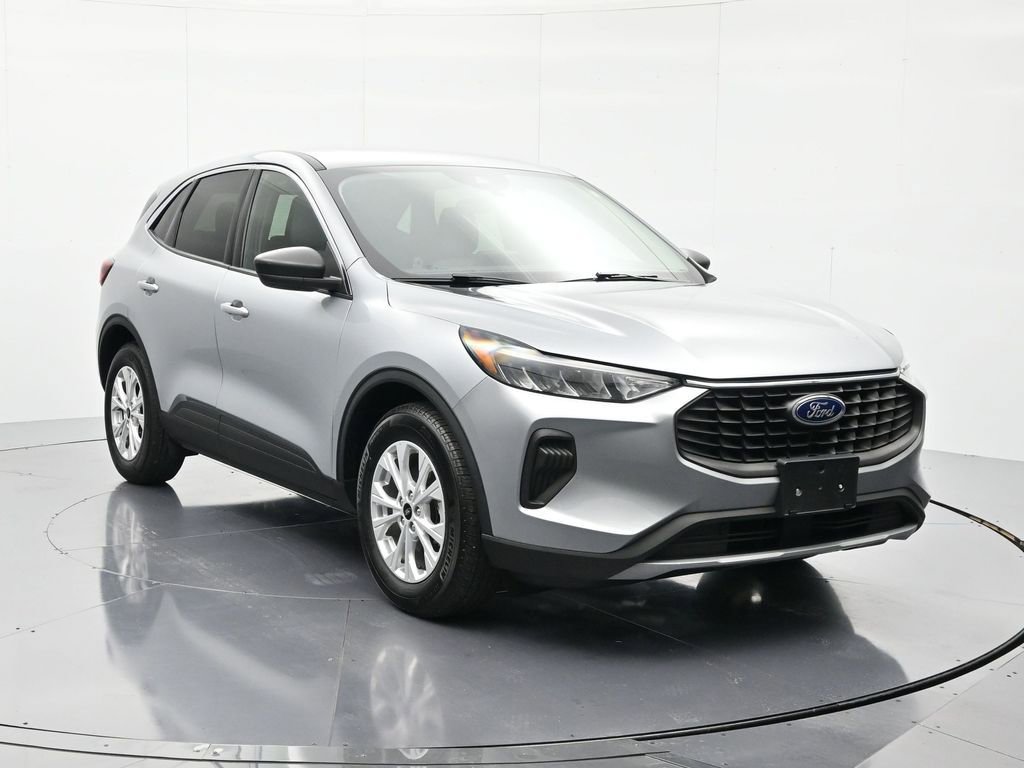 Used 2024 Ford Escape Active image 3