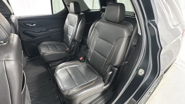 Used 2021 Chevrolet Traverse RS image 12