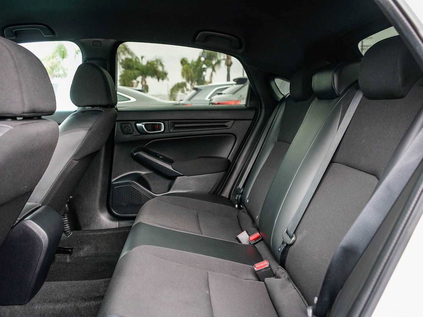 Used 2023 Honda Civic Sport image 17