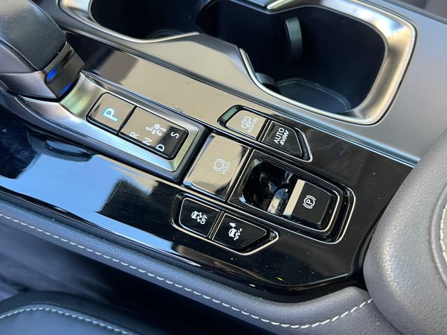 Certified 2025 Lexus NX 450h+ AWD w/ Towing Package (2000 Lbs) image 30