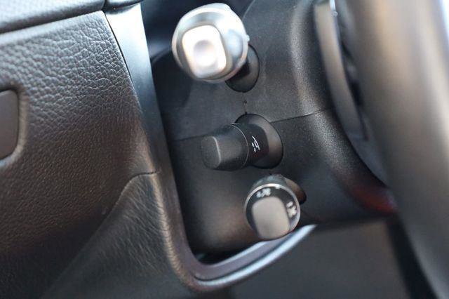 Used 2016 Mercedes-Benz G 550 image 30