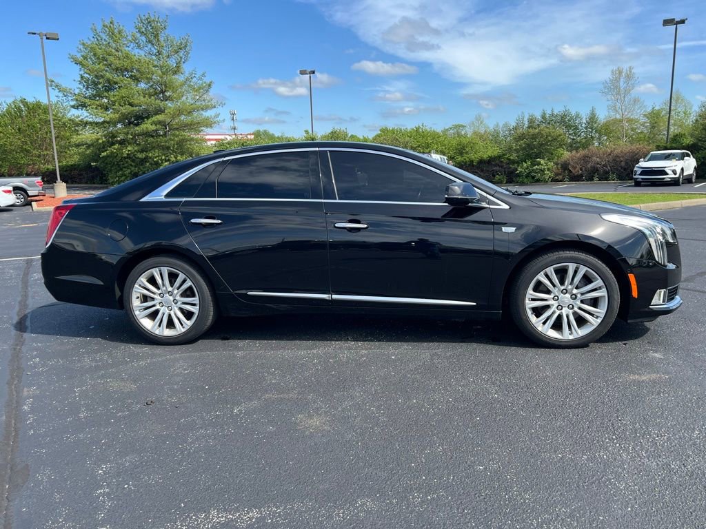 Used 2019 Cadillac XTS Luxury FWD image 5