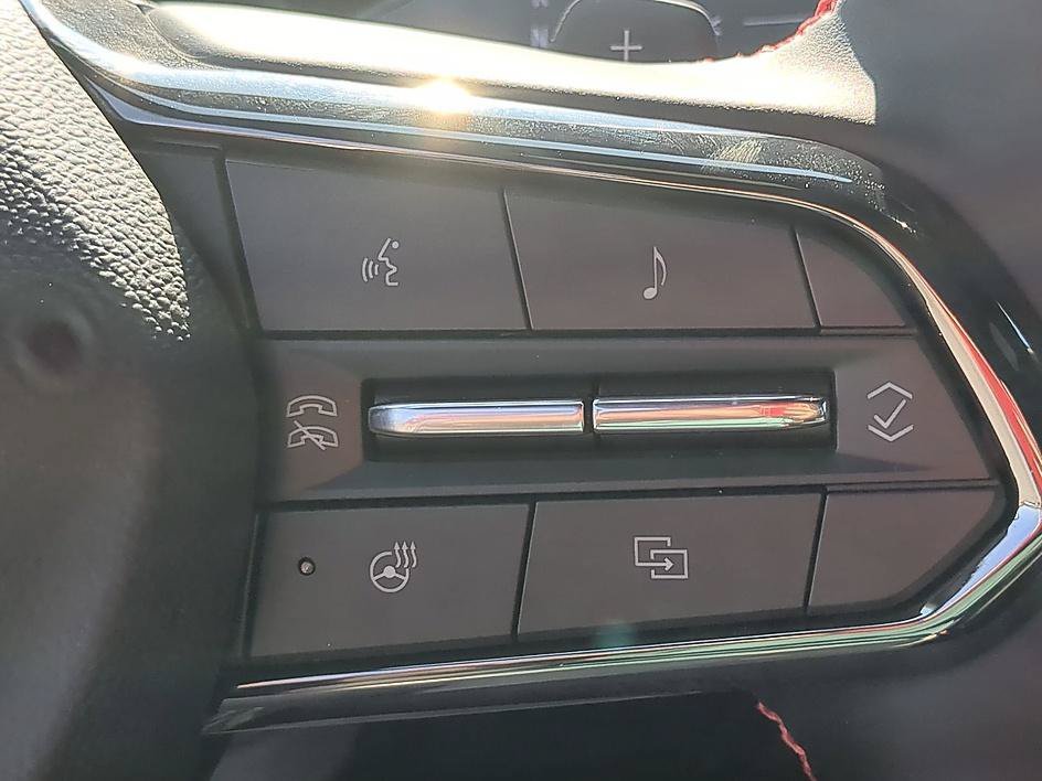 New 2027 Chevrolet Traverse RS AWD/4WD image 18