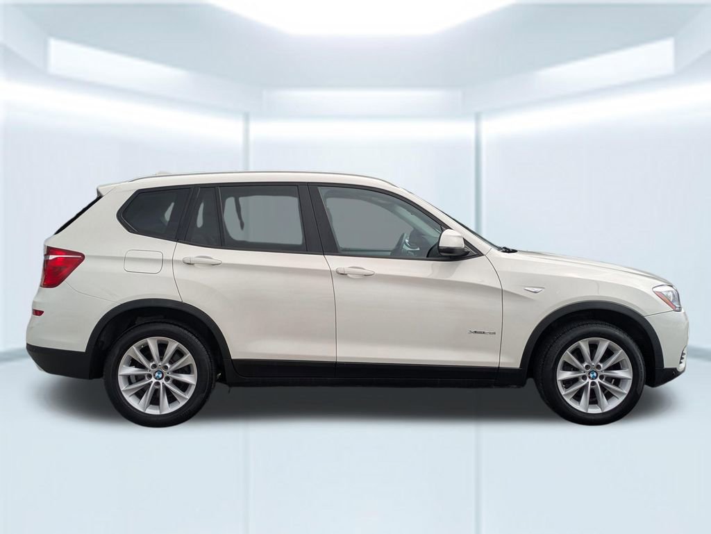 Used 2016 BMW X3 xDrive28i AWD/4WD image 6
