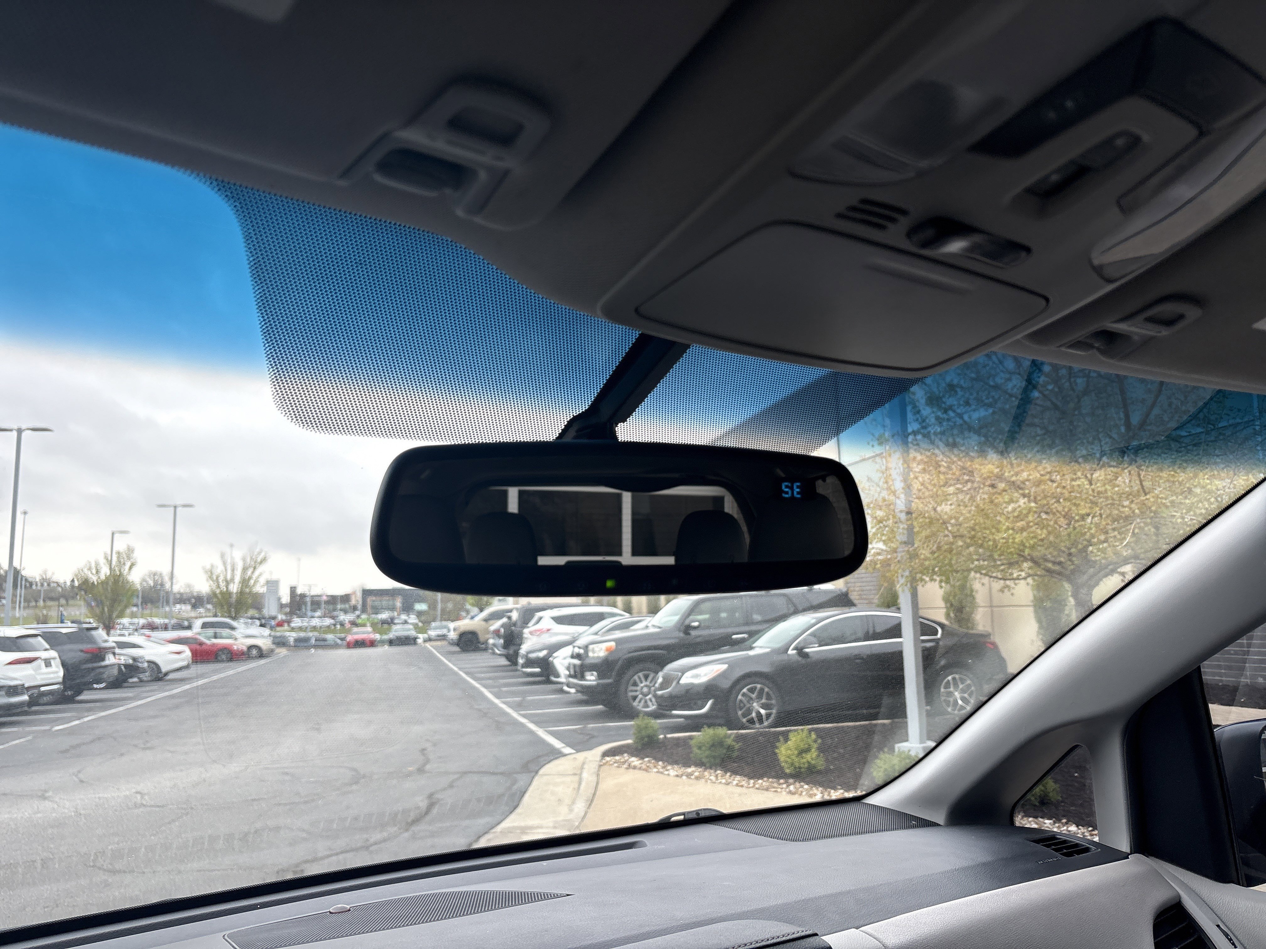 Used 2015 Toyota Sienna XLE image 27