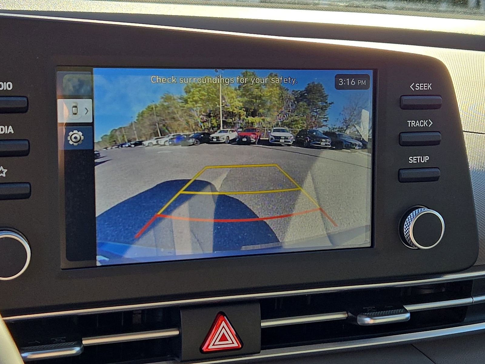 Certified 2025 Hyundai Elantra Sport image 21