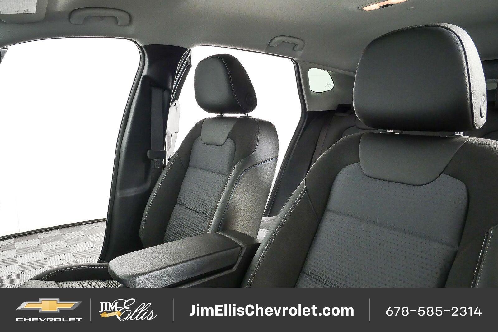 New 2026 Chevrolet Trax LT w/ Driver Confidence Package FWD image 5