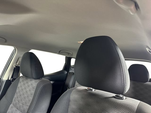 Used 2019 Nissan Rogue Sport SV w/ All-Weather Package FWD image 11
