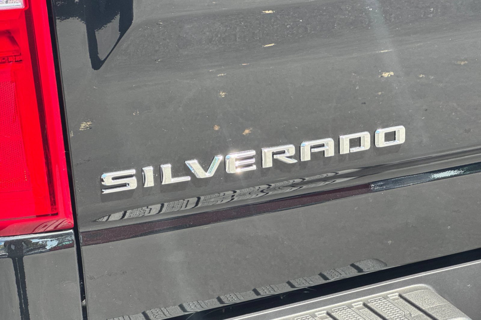 New 2026 Chevrolet Silverado 1500 LTZ w/ LTZ Premium Package AWD/4WD image 25