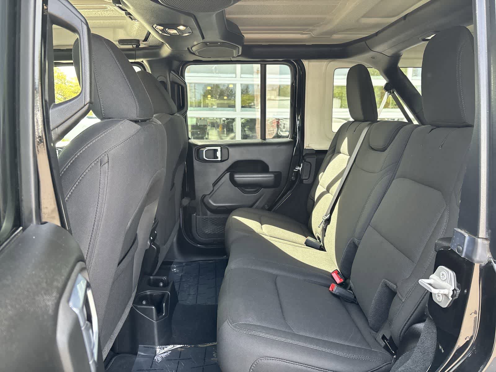 Certified 2022 Jeep Wrangler Unlimited Sport AWD/4WD image 7