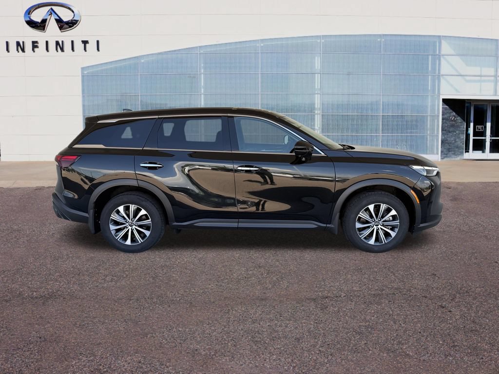 Certified 2025 INFINITI QX60 Pure w/ Cargo Package AWD/4WD image 13