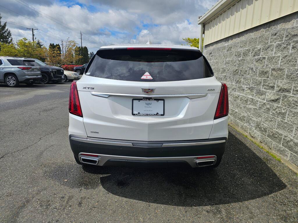 Certified 2023 Cadillac XT5 Premium Luxury w/ Technology Package AWD/4WD image 5