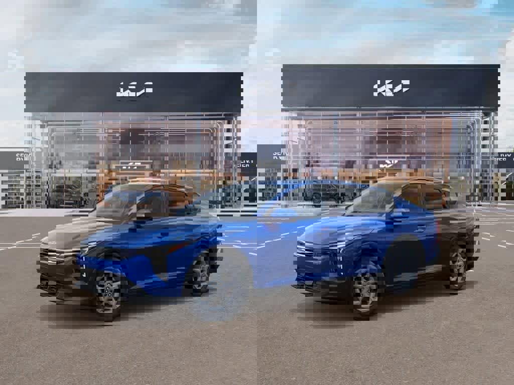 New 2025 Kia K4 LXS image 3