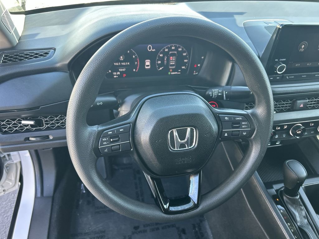 Certified 2025 Honda Accord SE image 14