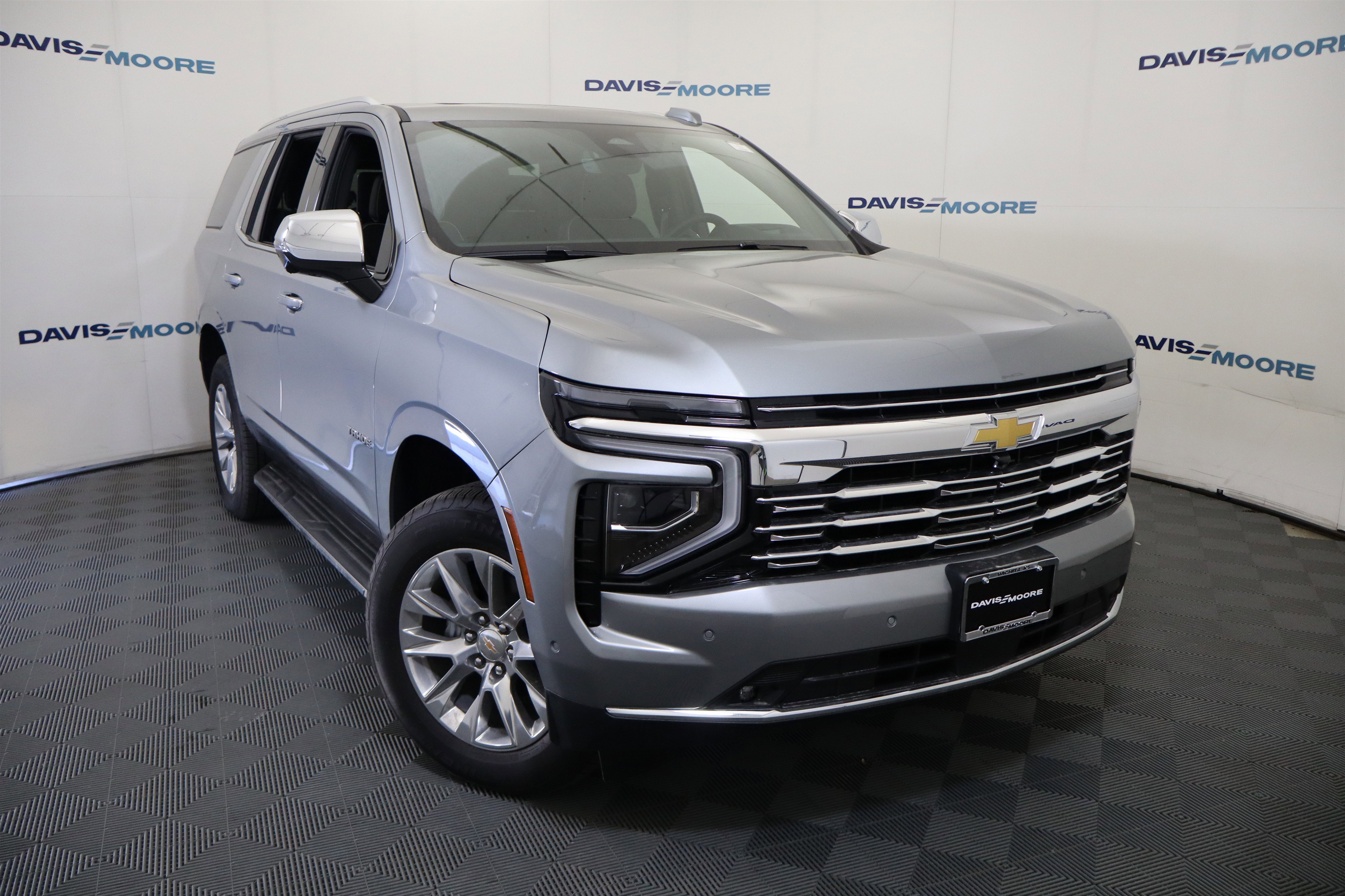 New 2026 Chevrolet Tahoe Premier AWD/4WD image 2
