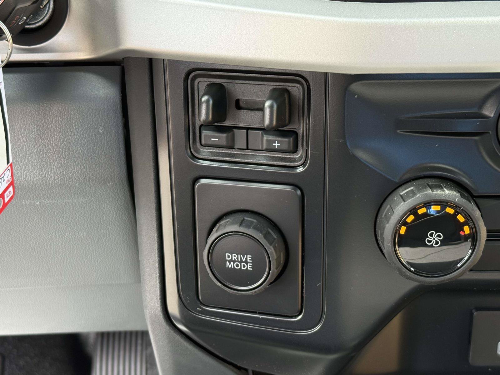 New 2026 Ford F350 XLT RWD image 15