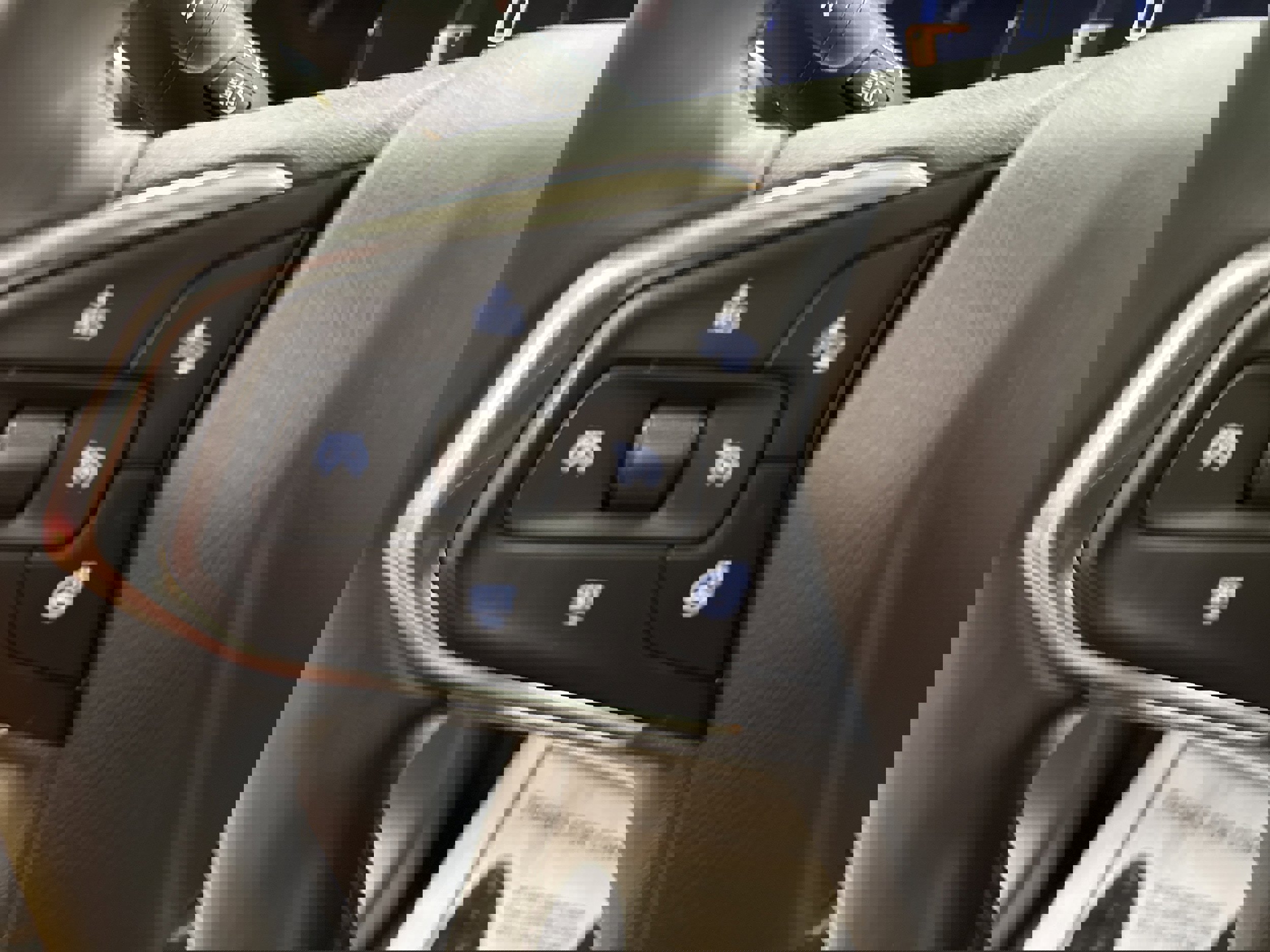 Used 2024 Chevrolet Trax ACTIV w/ Sunroof Package image 47