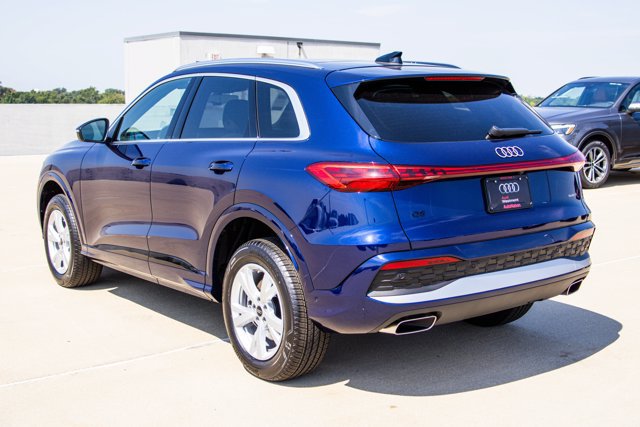 New 2026 Audi Q5 Premium AWD/4WD image 7