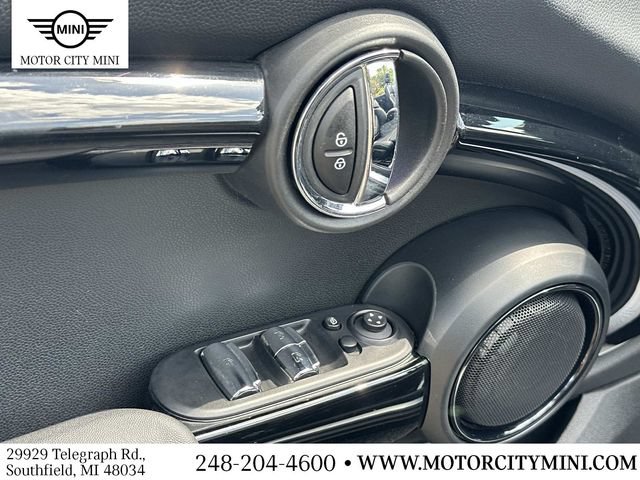 Used 2017 MINI Cooper S FWD image 18