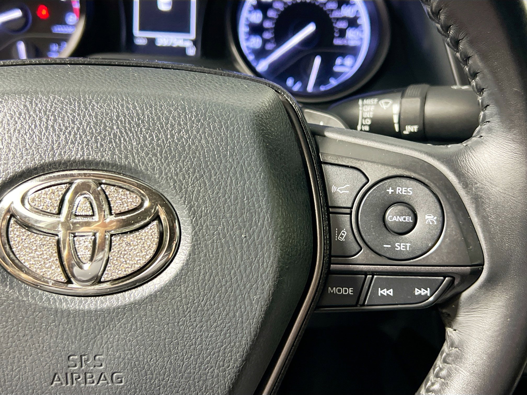 Used 2021 Toyota Camry SE w/ Audio Upgrade Package image 19