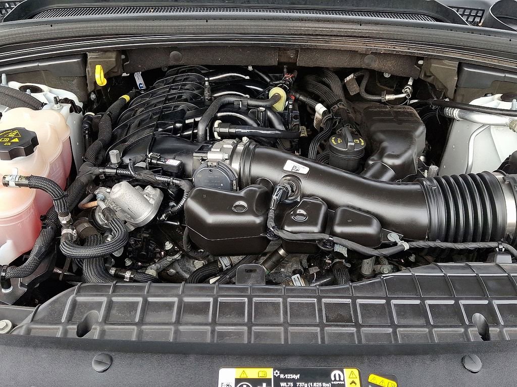 Used 2023 Jeep Grand Cherokee L Altitude image 29