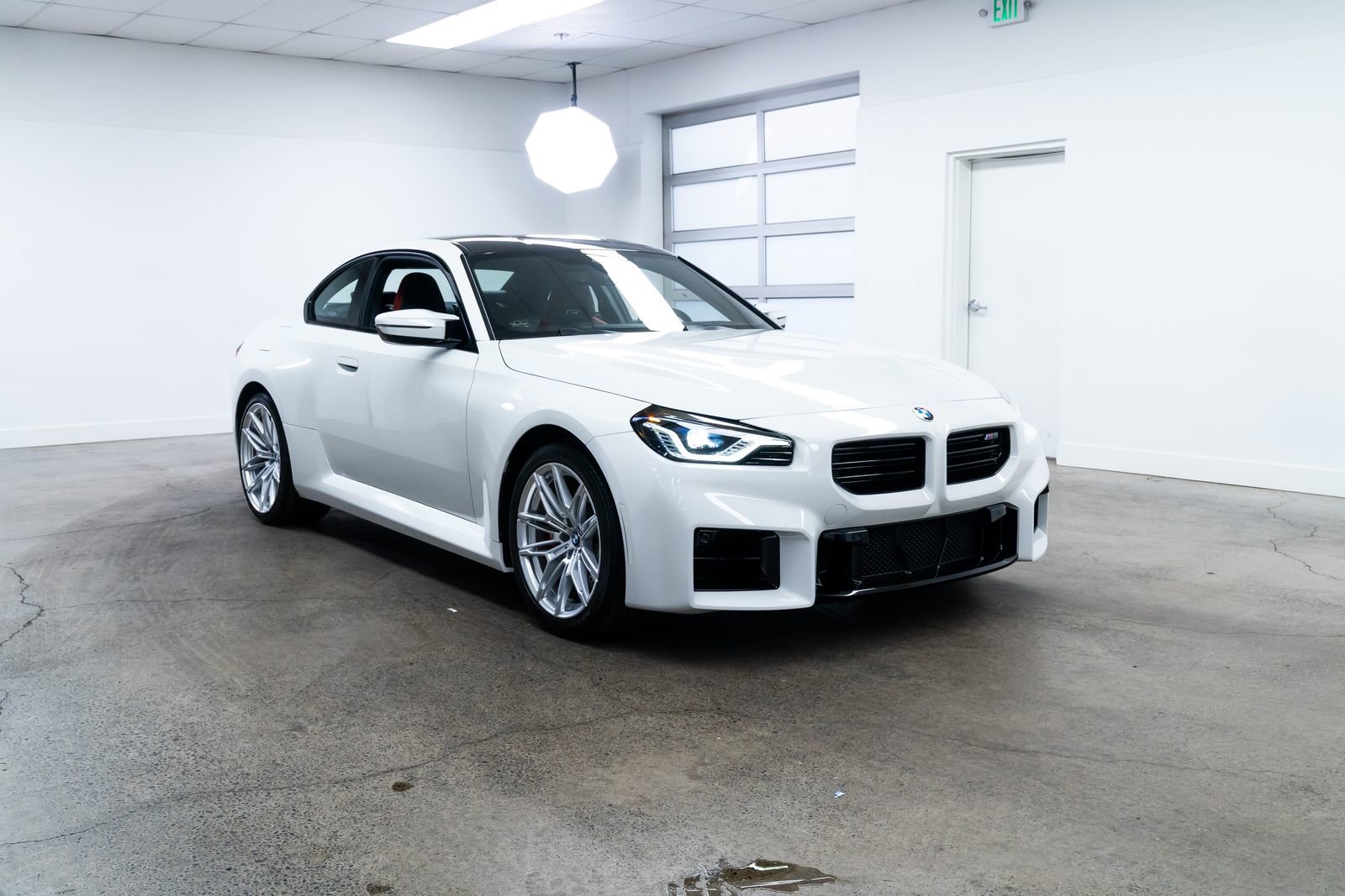 Used 2025 BMW M2 w/ Lighting Package image 23