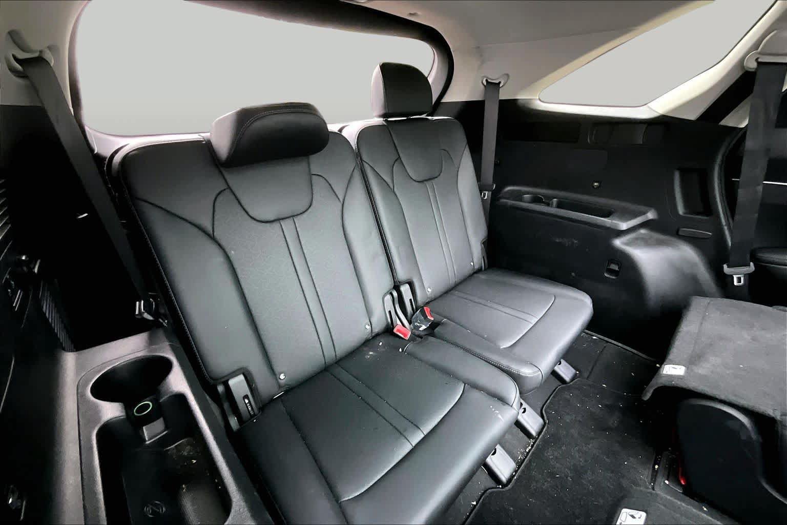 Used 2021 Kia Sorento EX FWD image 19