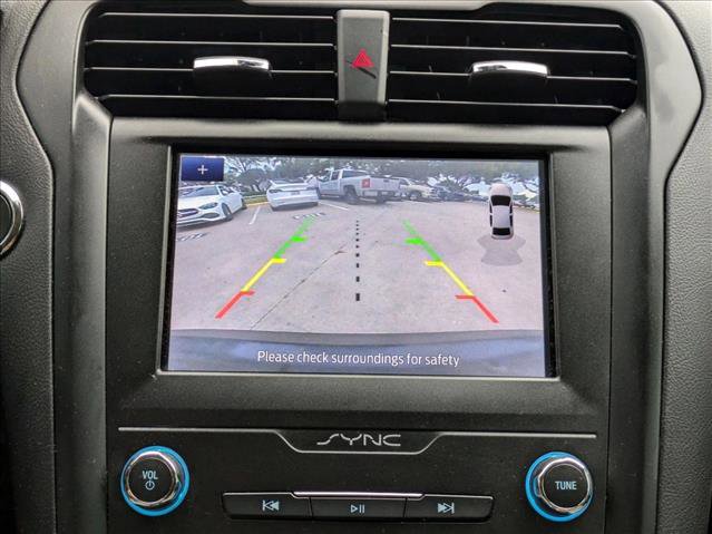 Used 2020 Ford Fusion SE w/ Equipment Group 151A image 14