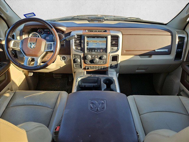 Used 2016 RAM 2500 Laramie w/ Convenience Group AWD/4WD image 17