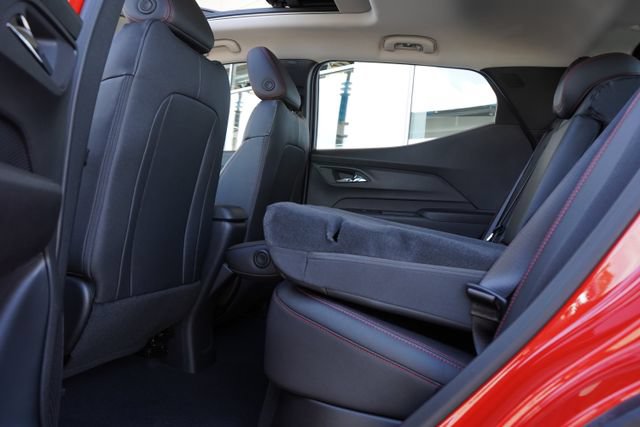 New 2027 Chevrolet Bolt RS w/ Technology Package FWD image 26