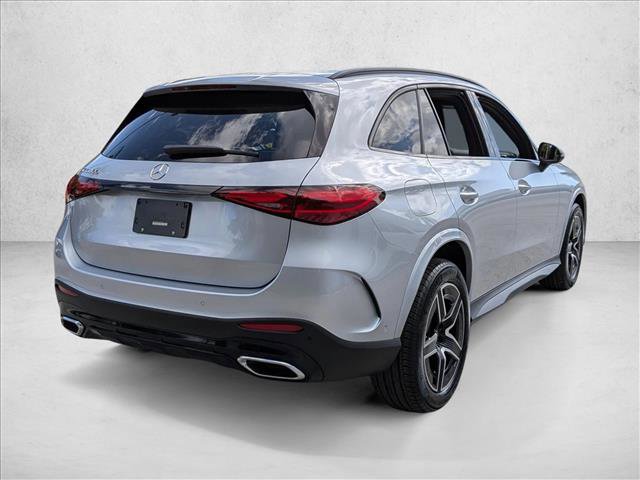 Used 2025 Mercedes-Benz GLC 300 image 5