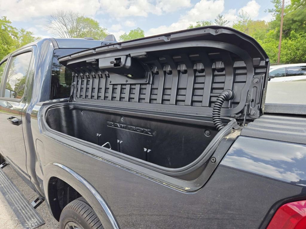 Used 2026 RAM 1500 Limited AWD/4WD image 16
