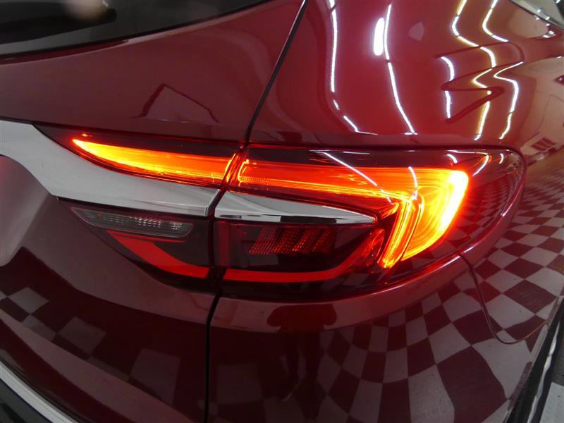 Used 2020 Buick Enclave Essence image 15