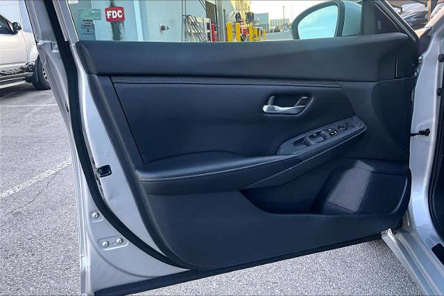 Certified 2022 Nissan Sentra SV w/ All-Weather Package image 20