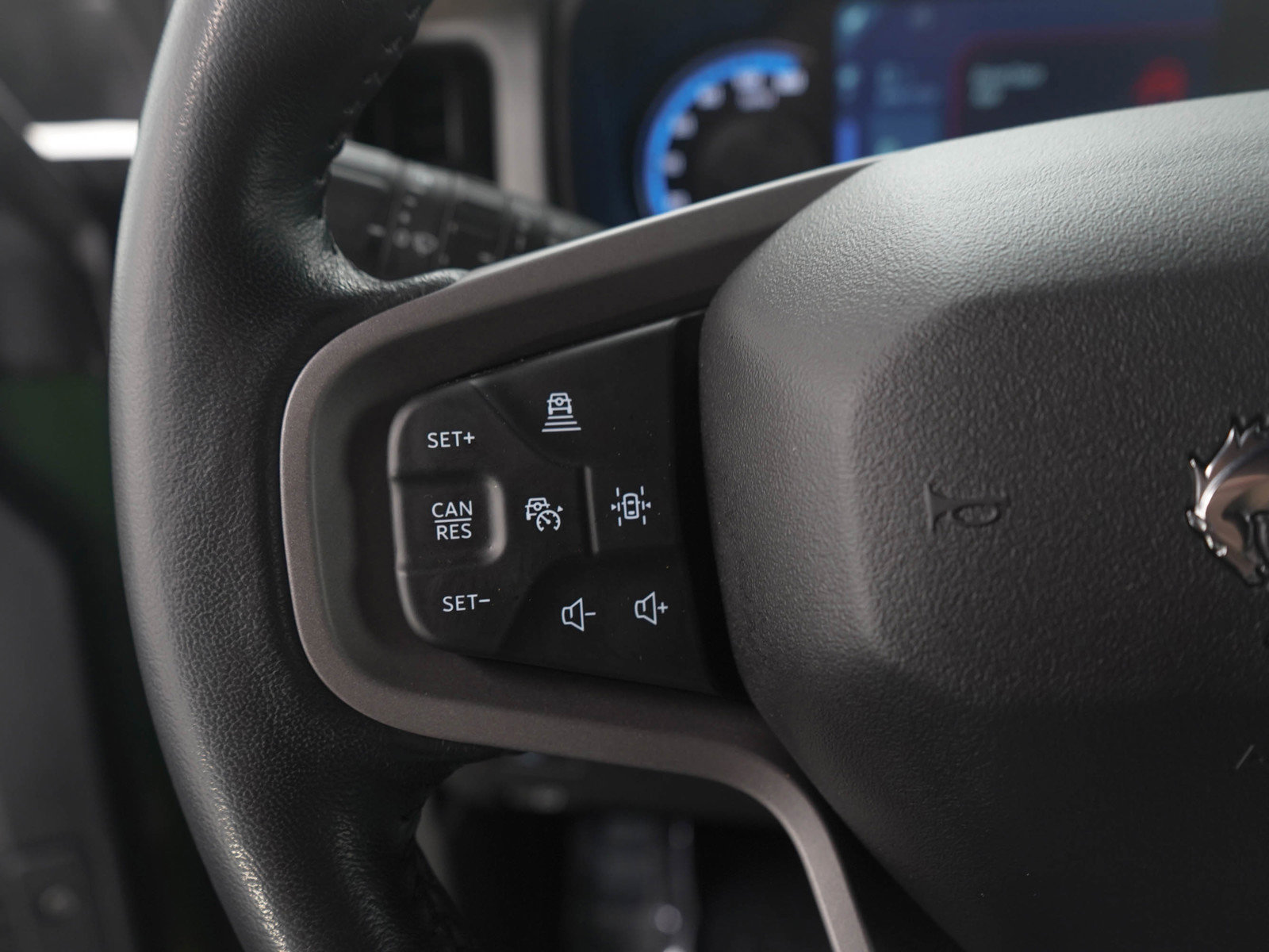 Used 2024 Ford Bronco Wildtrak image 25