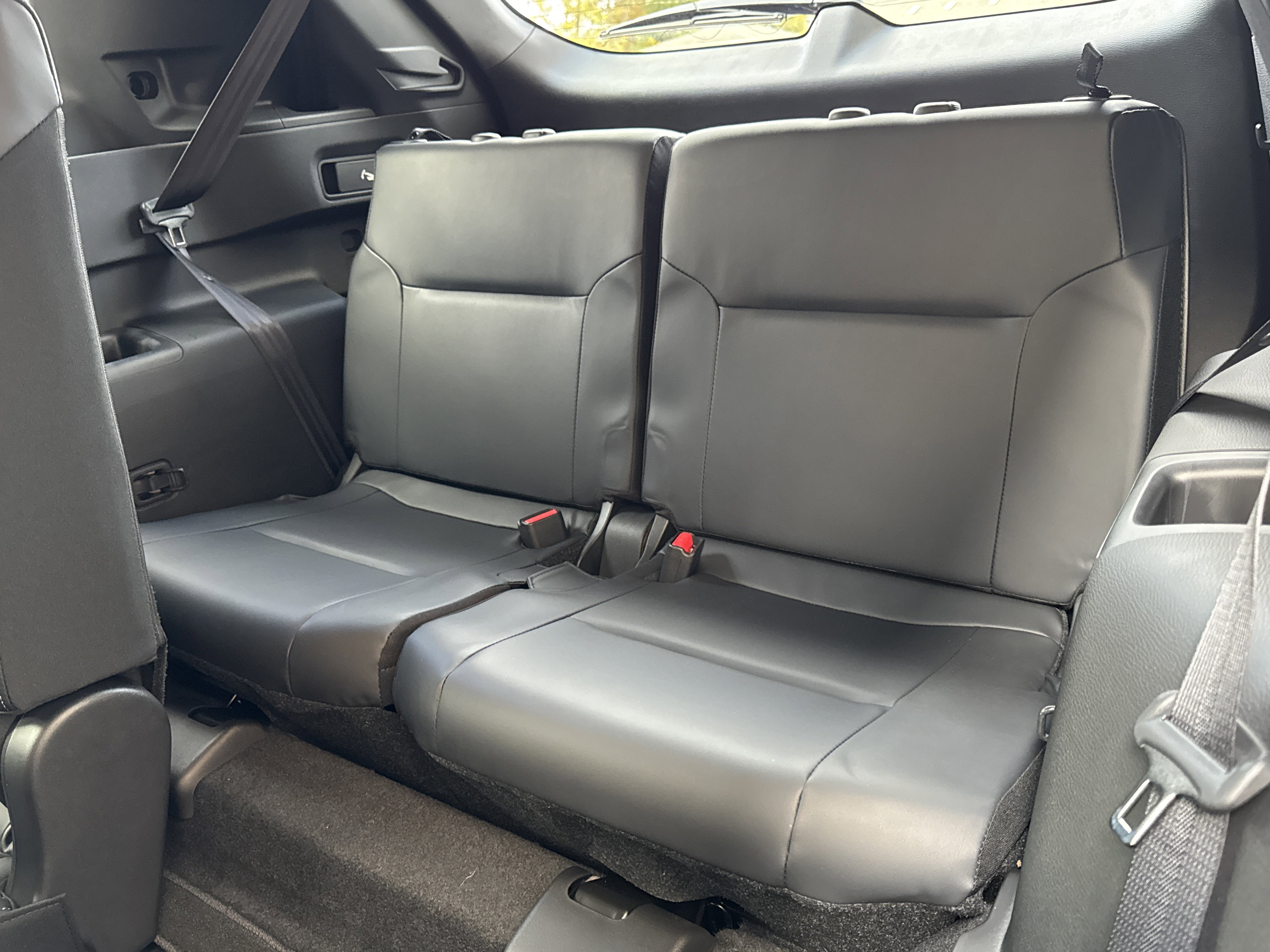 Used 2025 Mitsubishi Outlander SE AWD/4WD image 11