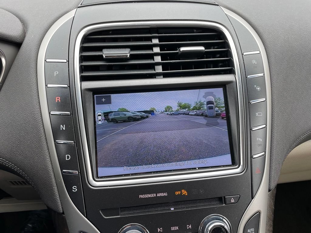 Used 2020 Lincoln Nautilus Reserve w/ Equipment Group 201A FWD image 17