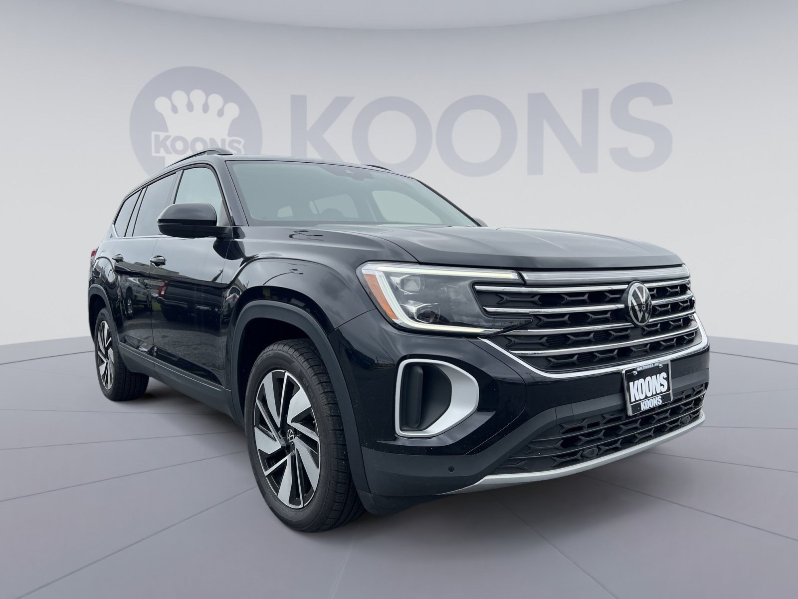 Used 2024 Volkswagen Atlas SE AWD/4WD image 10