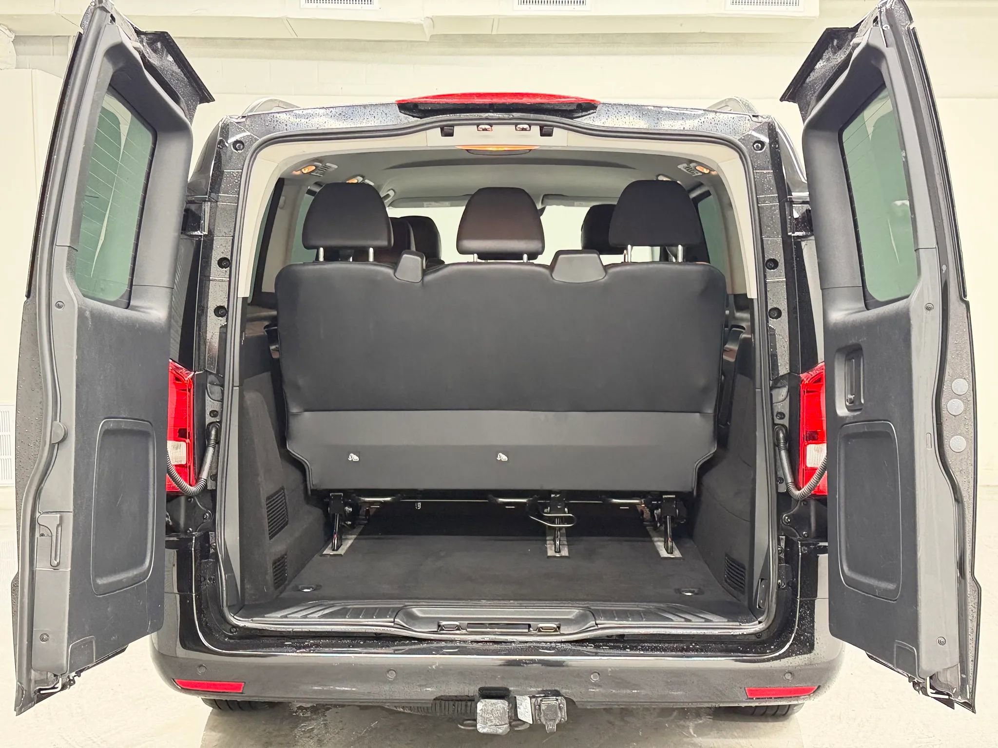 Used 2016 Mercedes-Benz Metris Passenger image 37