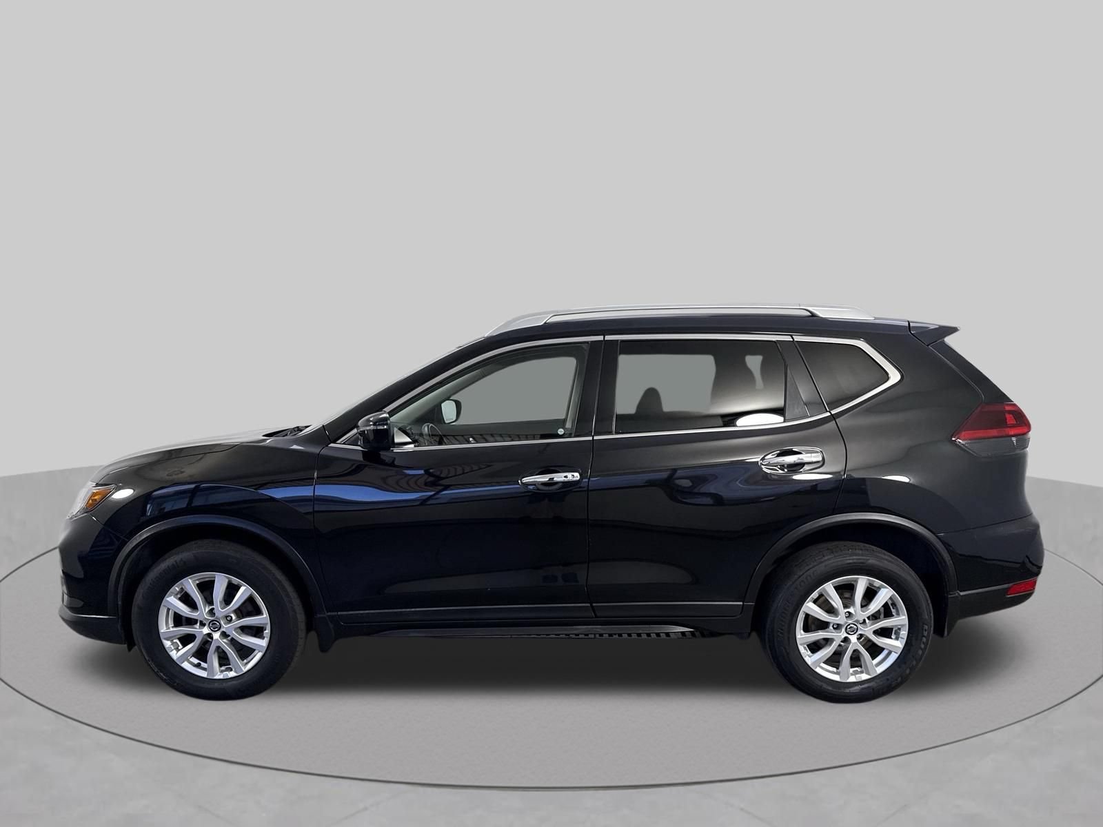 Used 2018 Nissan Rogue SV AWD/4WD image 28