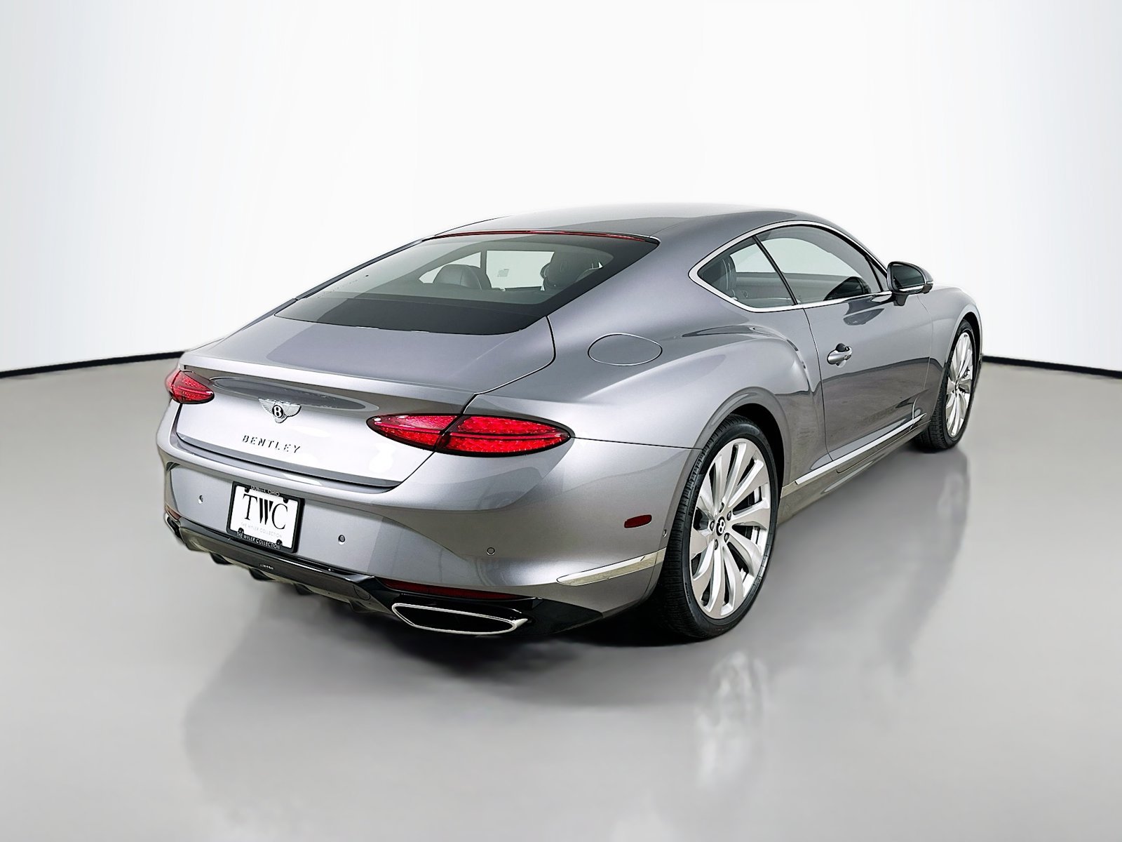 New 2026 Bentley Continental GT AWD/4WD image 9