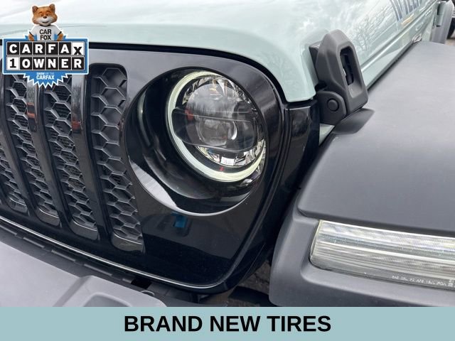 Used 2023 Jeep Wrangler Unlimited w/ Cold Weather Group image 31