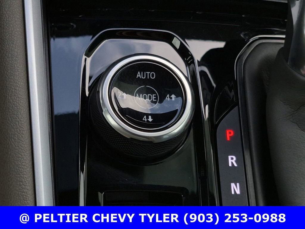 Used 2024 Chevrolet Colorado ZR2 w/ ZR2 Convenience Package III image 28